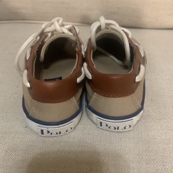 11 toddler used Polo dock shoes - Picture 2 of 3